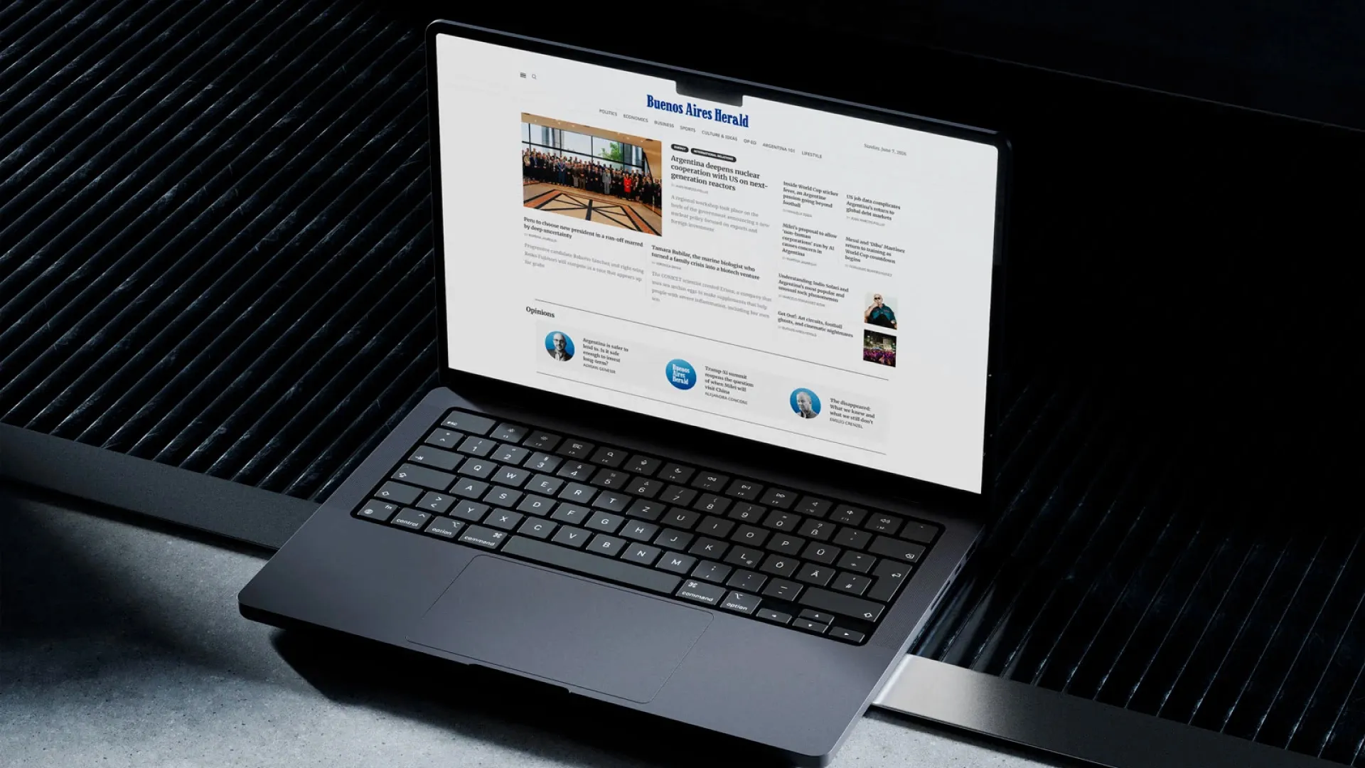 Buenos Aires Herald — rebranding editorial y plataforma web por Complementario